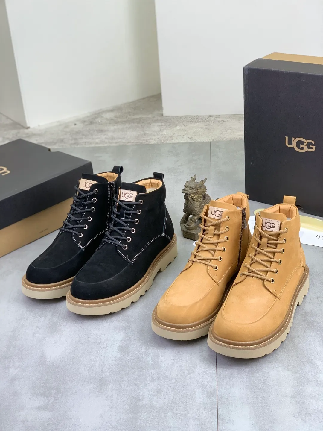Men's men's shoes P620 New arrival🆕🆕🆕 IUGGI Men's British retro Martin boots Winter new men's outdoor hiking boots First layer of cowhide on the outside Wool on the inside Comfortable and warm Rubber sole sole Non-slip and firm Trendy and fashionable Casual and versatile Size: 39-44 (customized for 45) Color: two colors